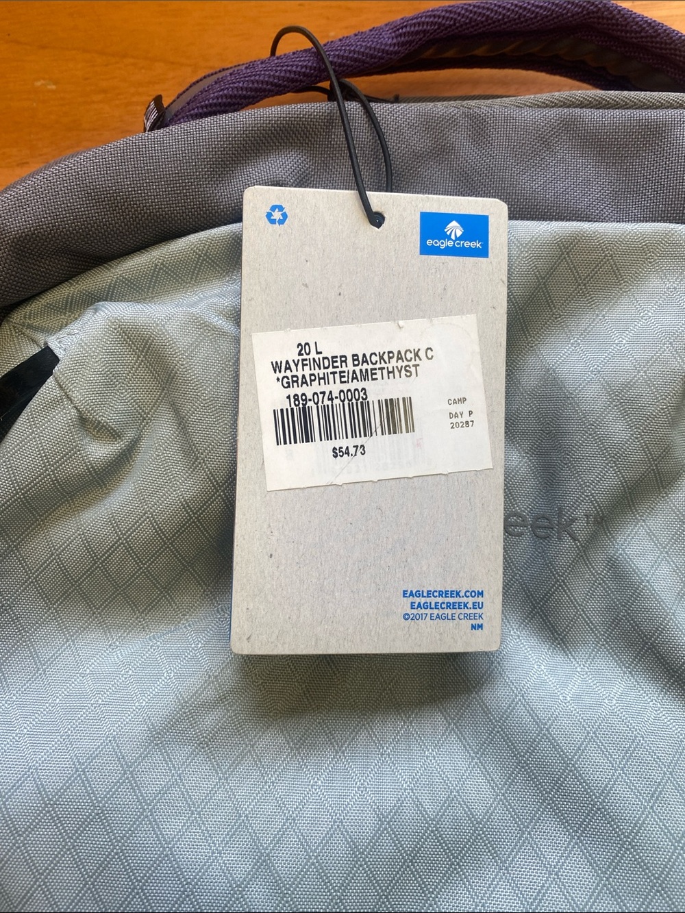 Eagle Creek Women's Fit Two-Tone Gray Backpack - Picture 4 of 6